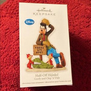 Hallmark Keepsake 2012 Half-Off Hijinks Ornament